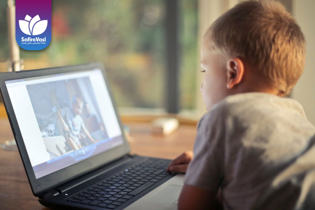 تربیت فرزند در دوران دیجیتال و مدیریت استفاده از فناوری