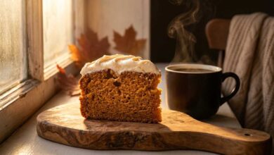 کیک کدو حلوایی با شکر قهوه ای بهترین عصرانه برای روز های پاییز